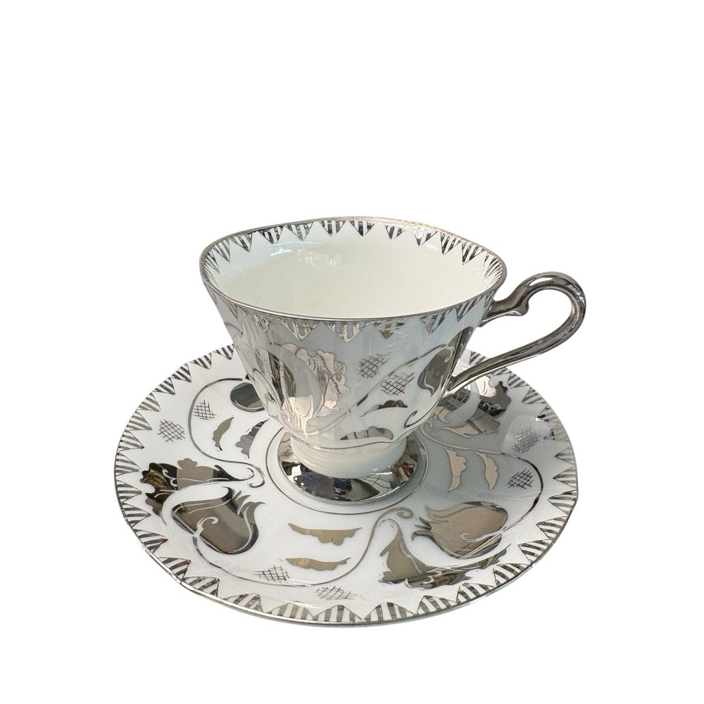 Norcrest Fine China Hand Painted Silver‎ Teacup & Saucer Set E/618